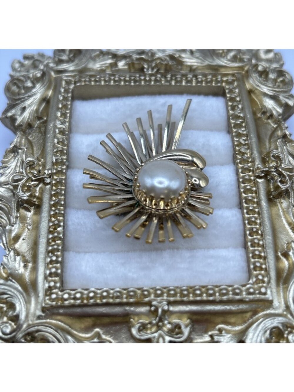 1950s Emmons Brooch Gold Tone Sunburst Faux Pearl Retro Sun Flower MCM Vintage - Picture 6 of 16